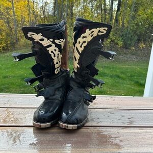 Motocross dirt bike boots size 8